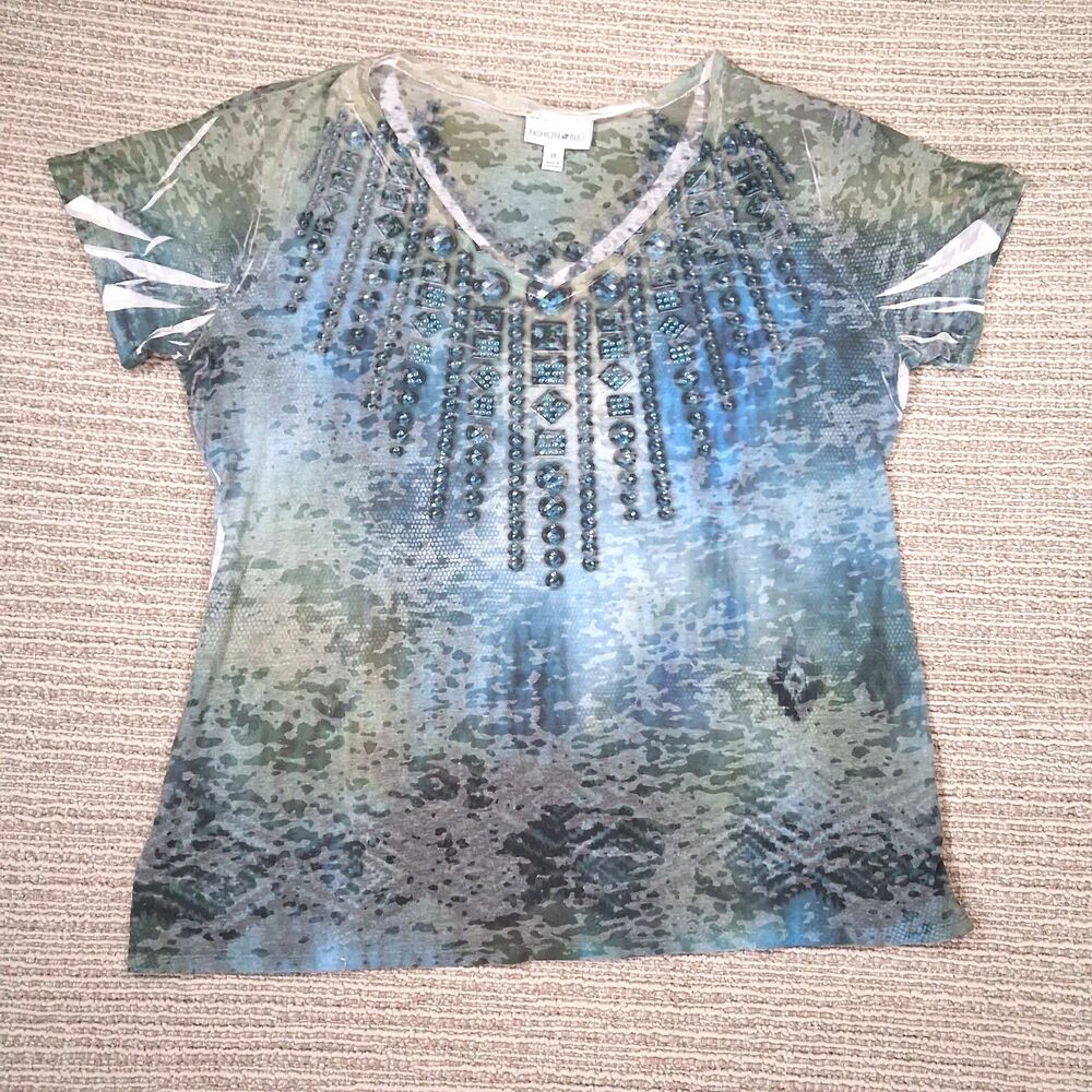 Fashion Bug Women's Green Pull Over with Beaded Neck Line size 1X